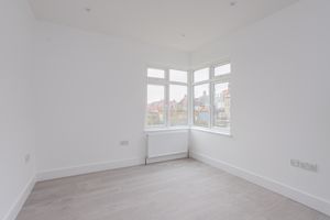 Ashbourne Avenue Temple Fortune